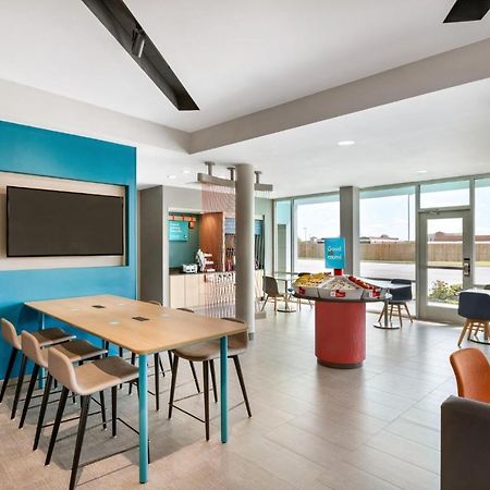 Avid Hotels - Tulsa Hills Екстериор снимка